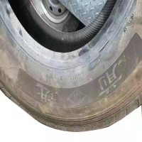轮胎12R22.5