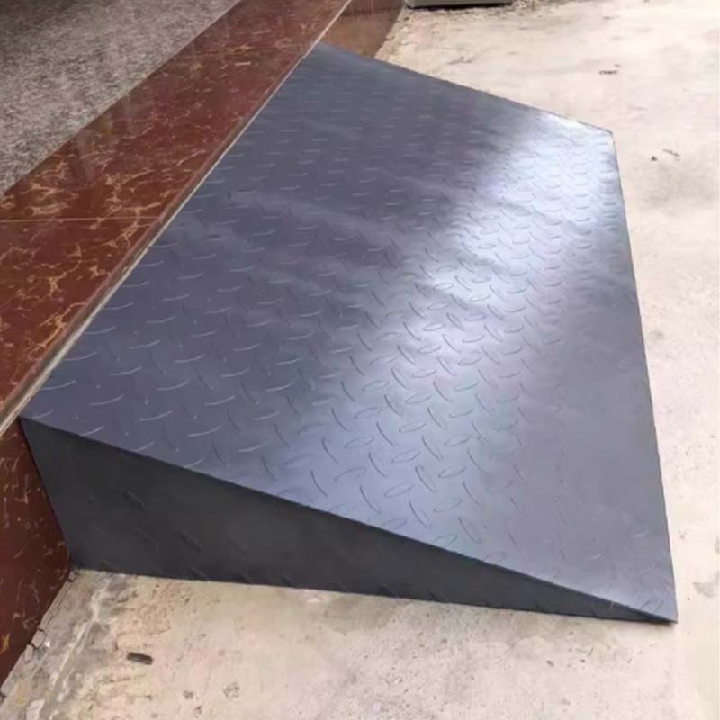 先围 铁板斜坡 80*30*10cm厚3mm 个高清大图