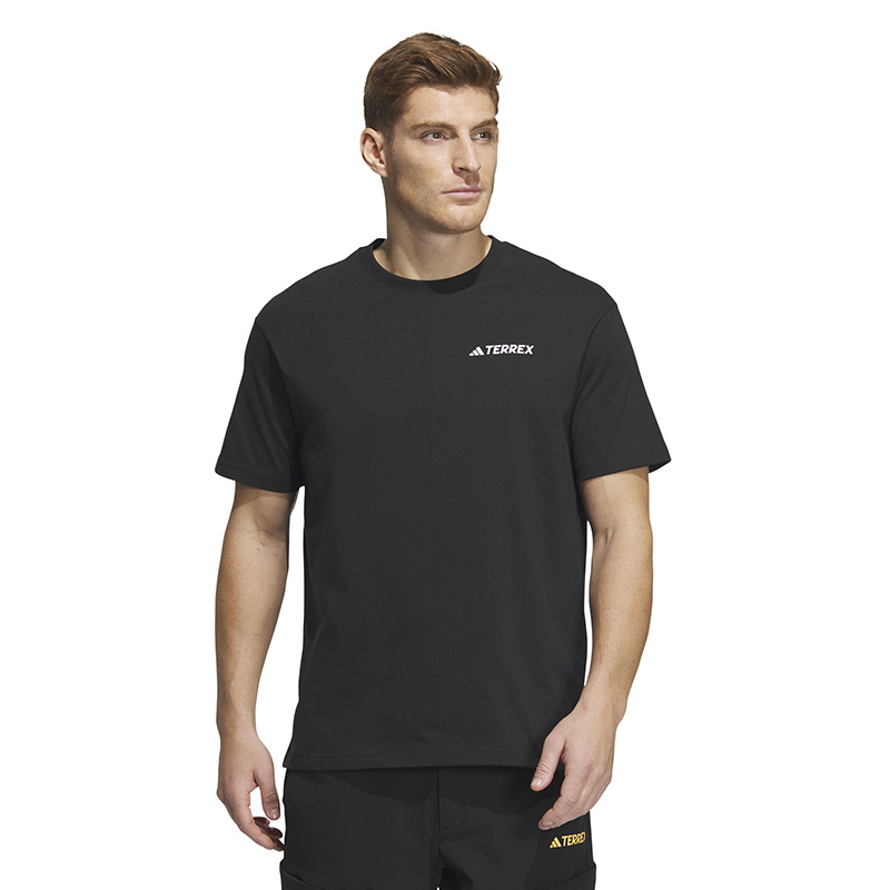 阿迪达斯adidas运动t恤