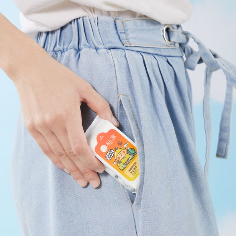 柚家 超迷你手口湿巾 8片6包/提 1提高清大图