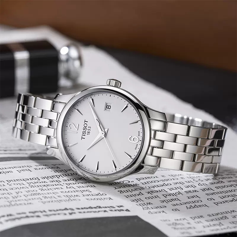 天梭(TISSOT)瑞士手表 商务经典简约百搭休闲日历 俊雅系列钢带男士石英表T063.610.11.037.00 礼物