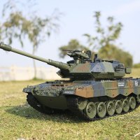 才子小帅遥控车2.4G遥控振动冒烟可发射子弹对战坦克1:18电动充电玩具车德国虎式坦克