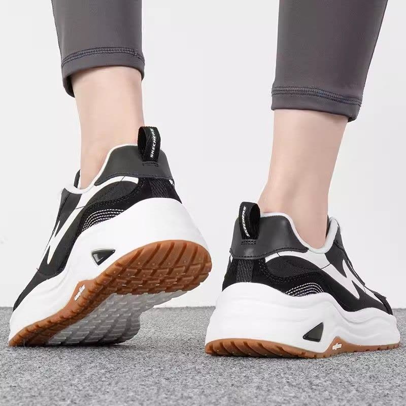 Skechers斯凯奇女鞋新款时尚运动透气减震休闲鞋149389-BKW ZP图片