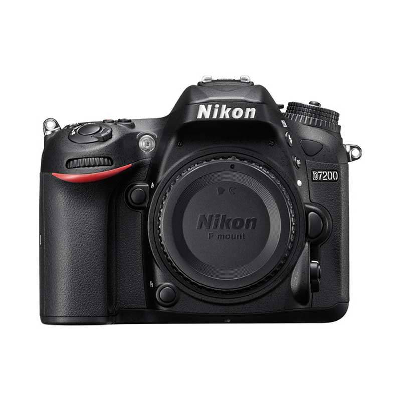 尼康(Nikon) 闪迪32G高速卡 包 保护镜 三脚架 清洁套装 金刚膜 D7200+18-300(套)