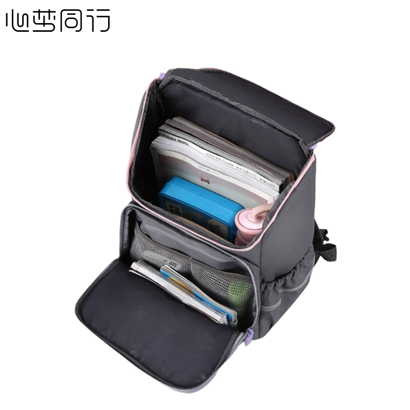 心梦同行 大容量双肩背包学生包儿童书包 2190/个高清大图