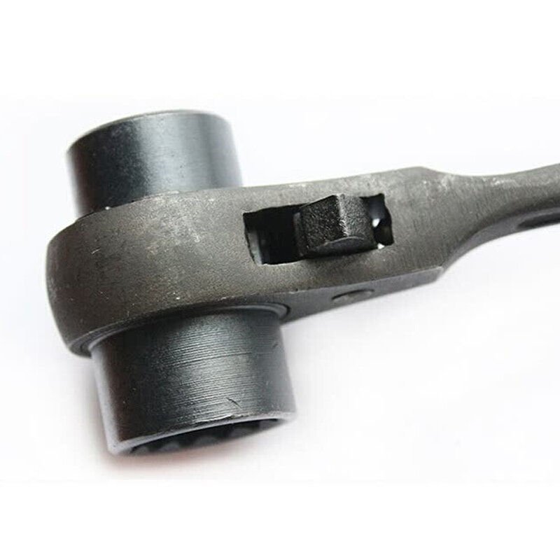 世达(SATA)双口尖尾棘轮扳手 套筒扳手 30x32mm 47324 1个