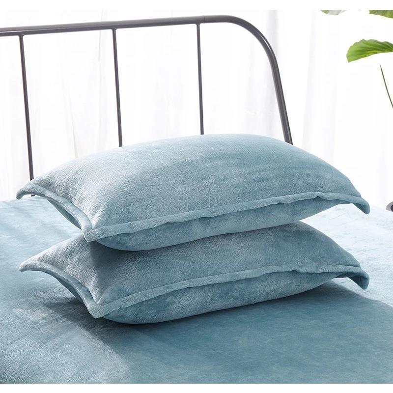 特价纯色枕套法兰绒枕头套单双人珊瑚绒枕套