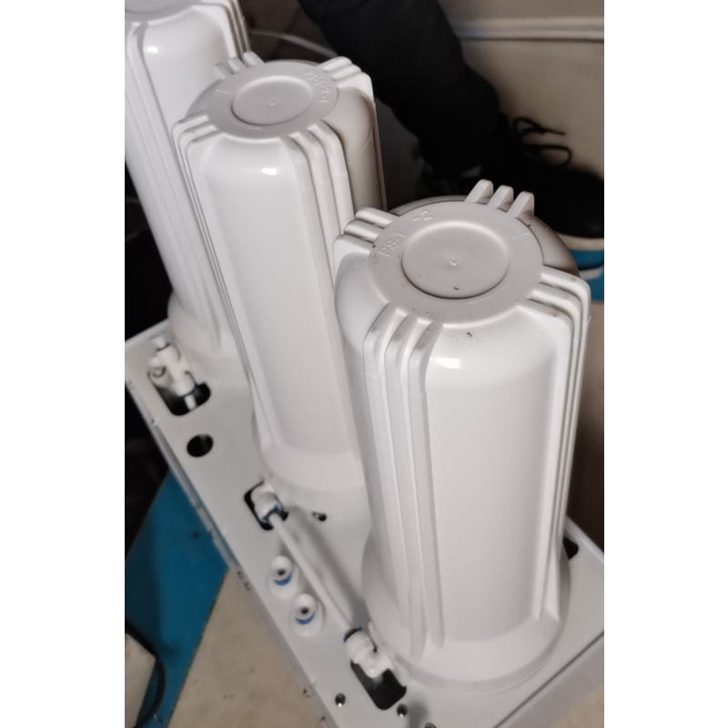 沁园带桶50g反渗透净水器ro185j