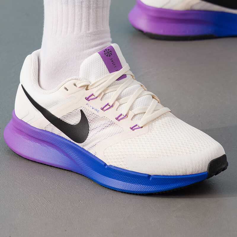 耐克（NIKE）女鞋新款春季运动鞋RUN SWIFT 3健身训练缓震耐磨透气跑步鞋DR2698-110 ZP高清大图