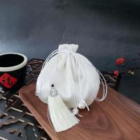 文艺迷你古风荷包中国结流苏锦缎小香包挂件香袋汉服配饰锦囊空袋 白色