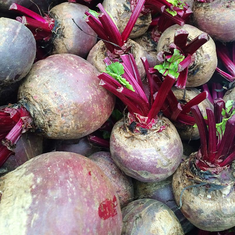 汇尔康 新鲜甜菜根 紫菜头 红甜菜 生鲜蔬菜农产品 苏宁生鲜带箱2.5斤图片