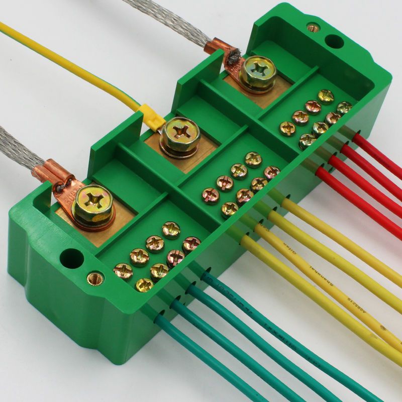 接线盒fj6三相三进十二出电线接线端子分线器配电箱分线盒3进12出三进