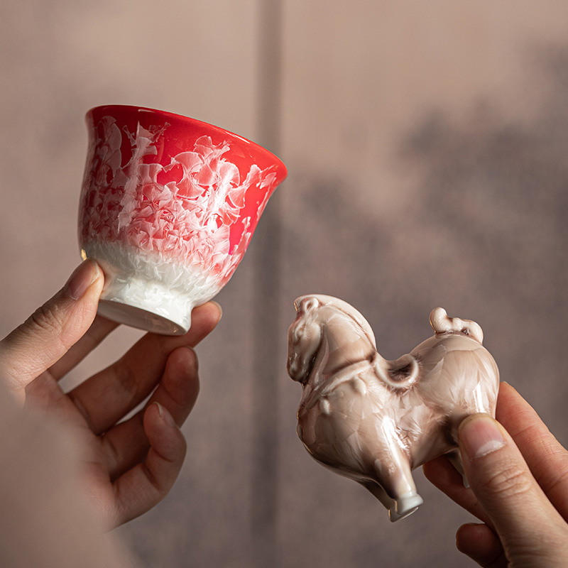 君子风 HYXQ1084 红色 花神茶杯陶瓷摆件礼盒高清大图