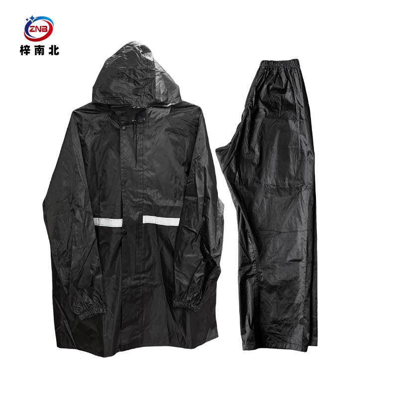 梓南北 雨衣套装 ZN/F21 套高清大图