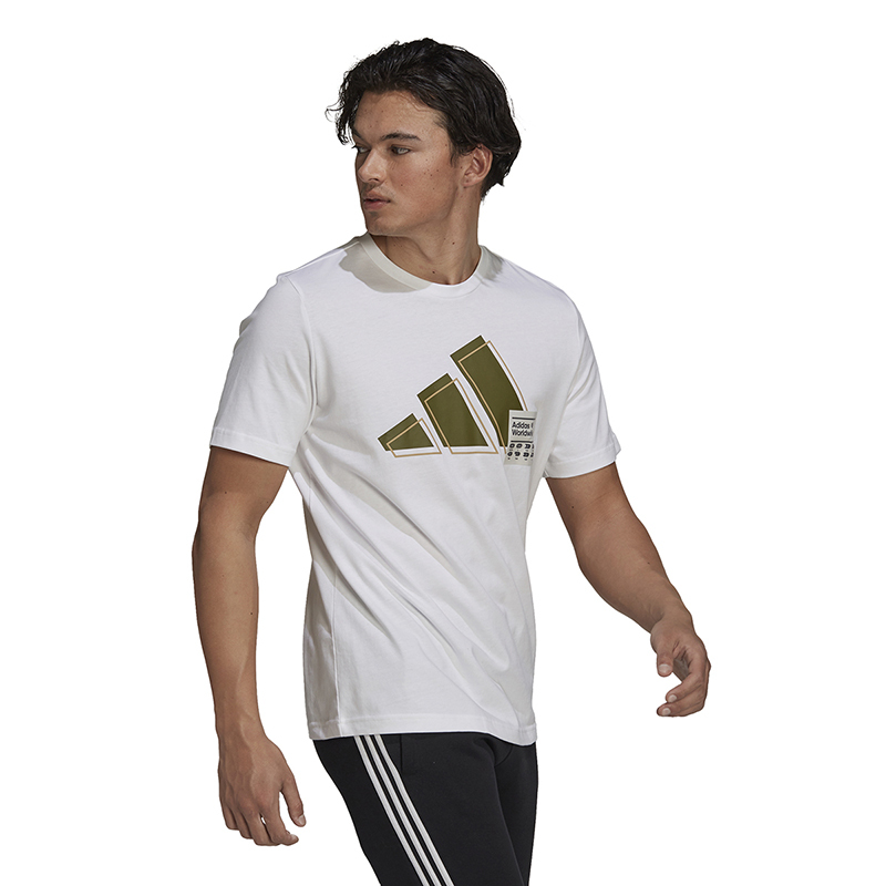 阿迪达斯短袖男装2022夏季新款运动t恤衫圆领休闲半袖上衣gv5159