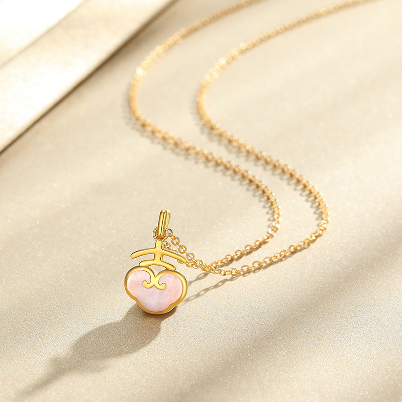 潮宏基吉祥祥云黄金项链足金锁骨链套链5g极光金母贝女礼物