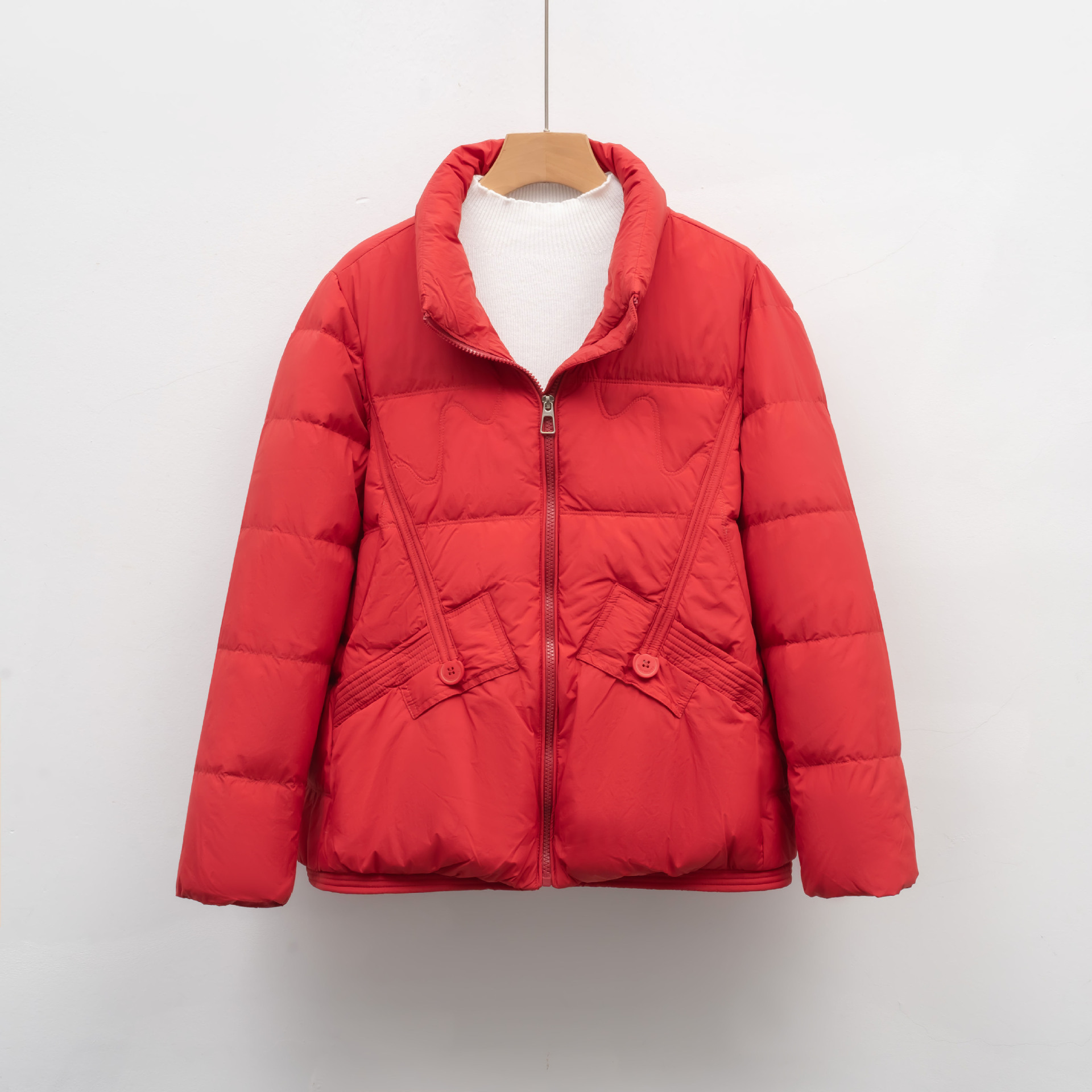轻薄羽绒服女新款短款时尚小个子宽松立领白鸭绒保暖冬外套 红色 S