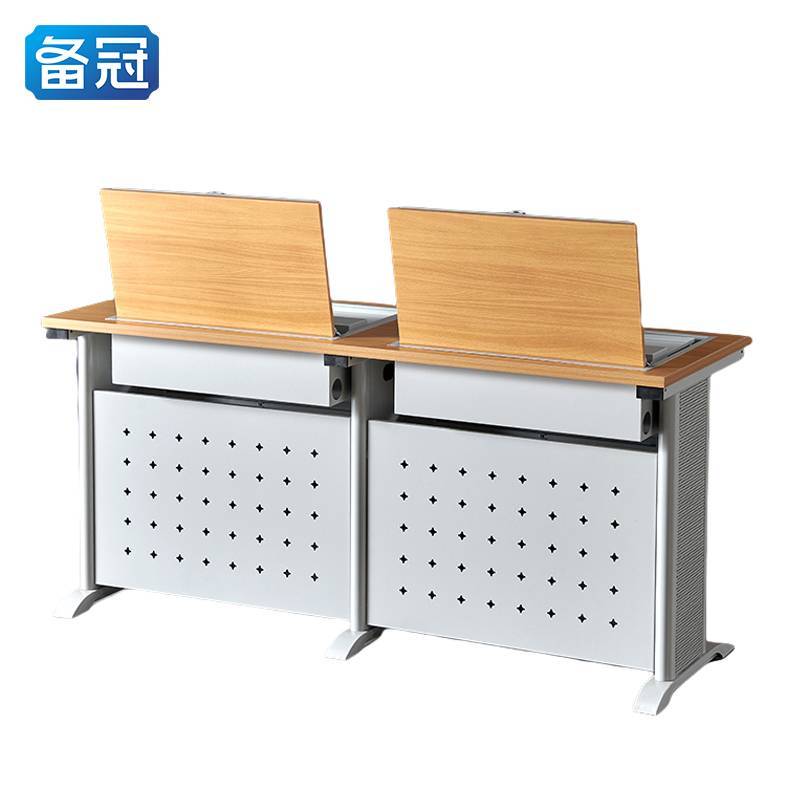 备冠 电脑桌 1600*600*750 张