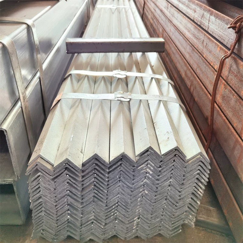 诚智旺 镀锌等边角钢 70*8mm长6m/根高清大图