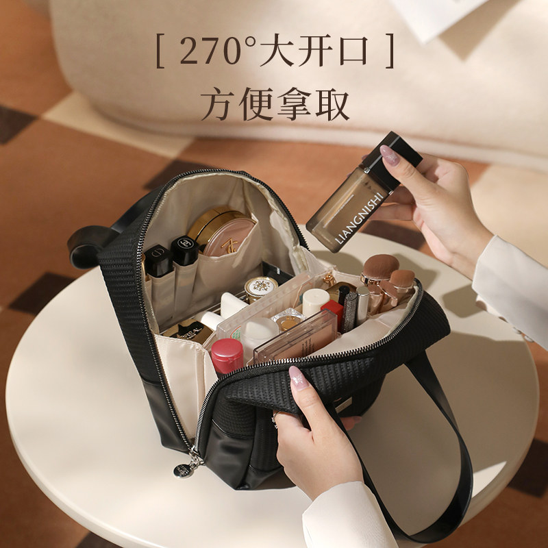 化妆包女便携式收纳袋大容量2025新款高端品外出旅行分区收纳高清大图