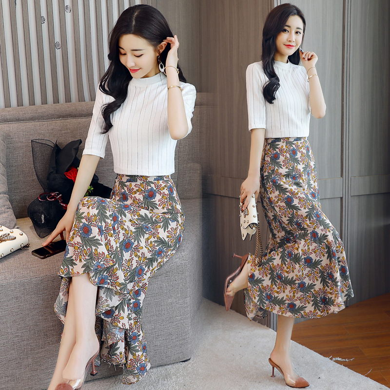 夏款时髦女装套装女士新品短袖t恤搭配碎花半身裙气质淑女两件套