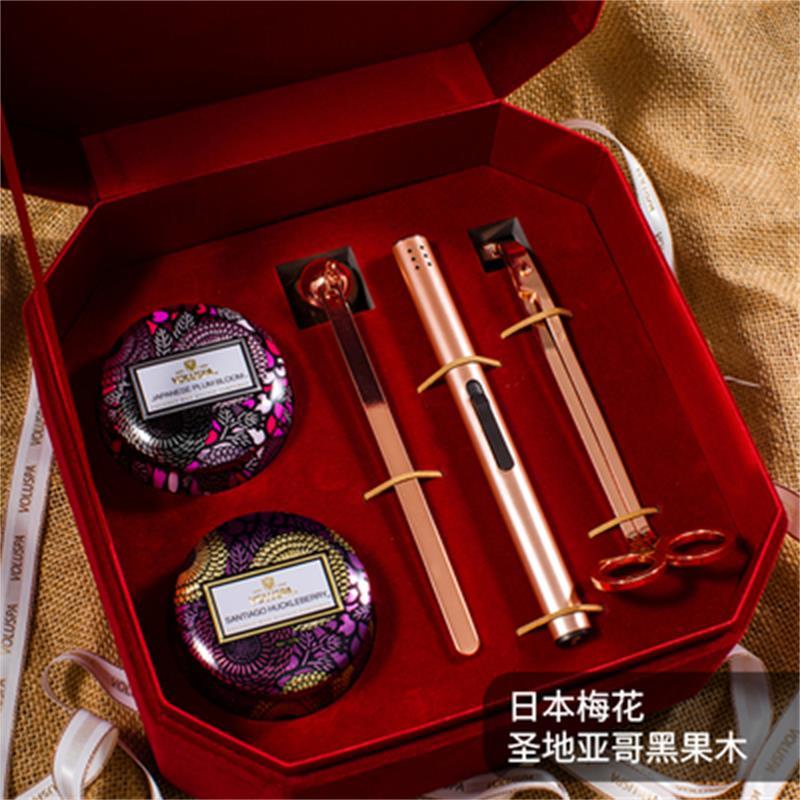 香薰蜡烛礼盒套装生日结婚礼物新婚伴手礼送闺蜜高档实用（香薰蜡烛*2、灭烛铃、独芯剪、点火工具）