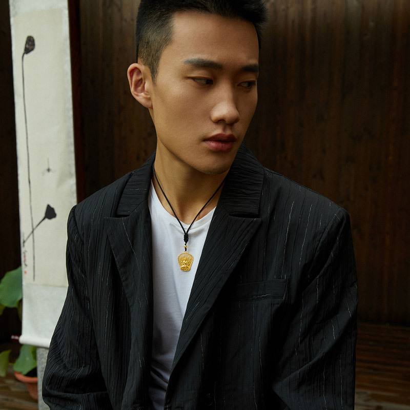 周六福zhouliufu黄金吊坠男士款古法足金999千手观音挂坠官方正品计价