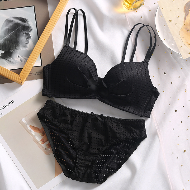 yunwuxin黑色内衣女夏季薄款小胸聚拢无钢圈文胸少女大胸显小收副乳