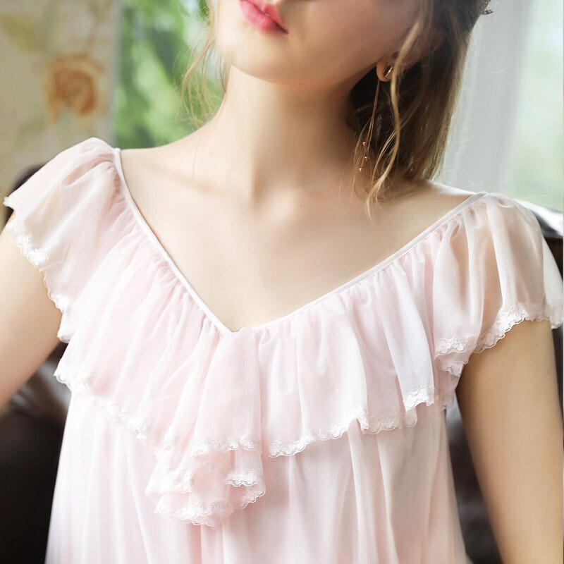 波迷娜（BOMINA)宫廷风仙女睡衣复古蕾丝性感唯美无袖睡女夏性感网纱棉蕾丝短款宫廷公主家居服宽松睡衣夏秋 粉色&gt;