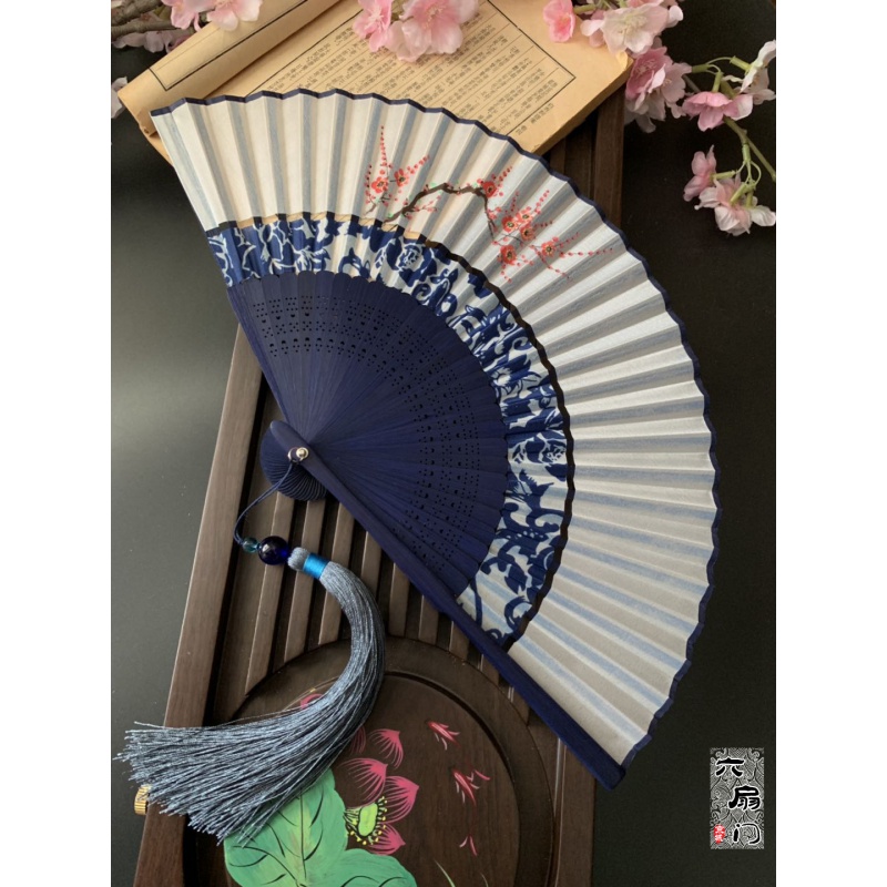 中国风双节扇折叠布面复古风旗袍汉服小折扇子随身便携夏季女舞蹈 三维工匠 红梅+灰蓝流苏高清大图