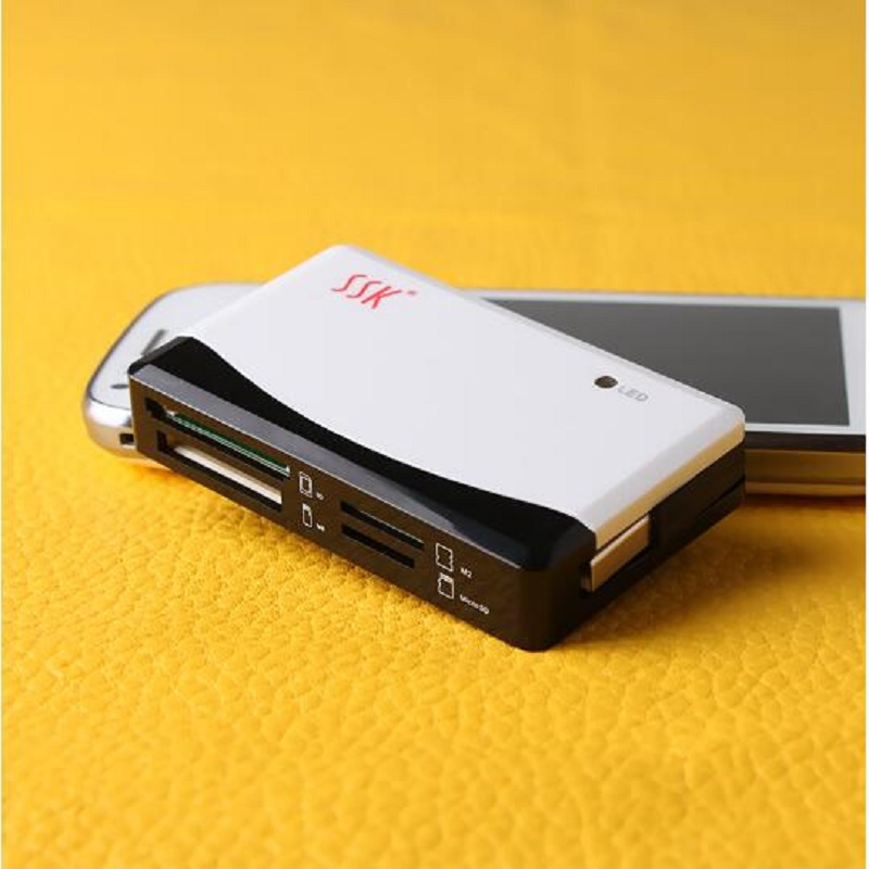 飚王(SSK)SCRM010奔腾多功能合一读卡器 支持SD/MS/XD/TF/M2手机卡相机卡
