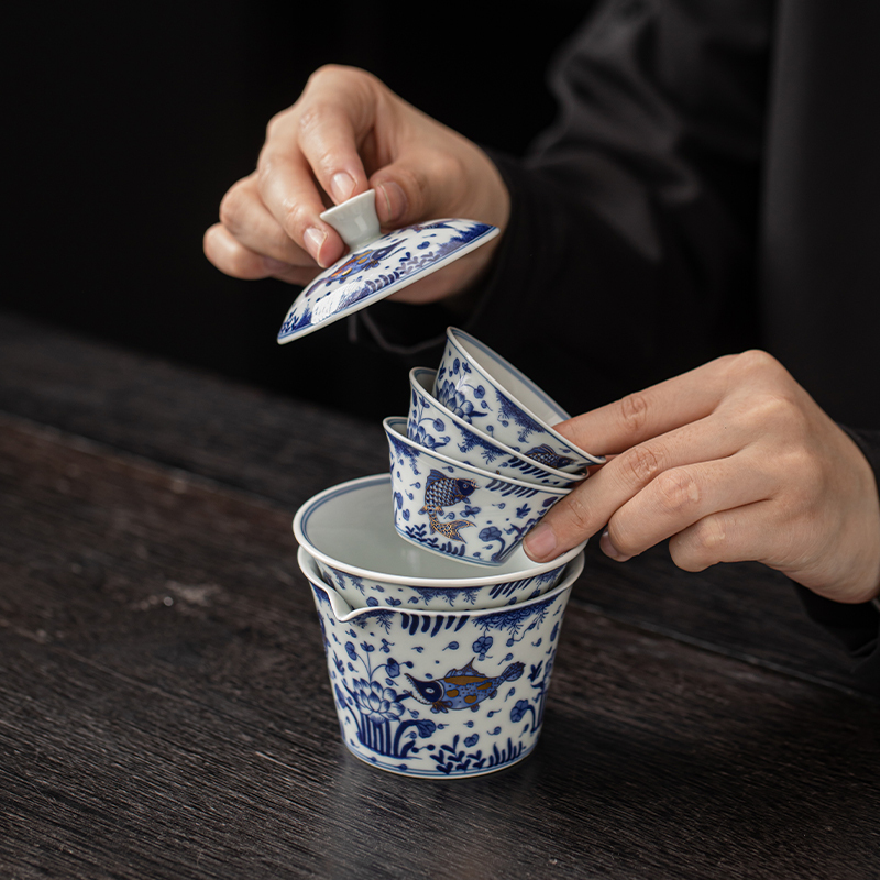 苏氏陶瓷(SUSHI CERAMICS)柴窑青花描金鱼藻纹盖碗旅行便捷茶具非遗大师苏爱珍作品