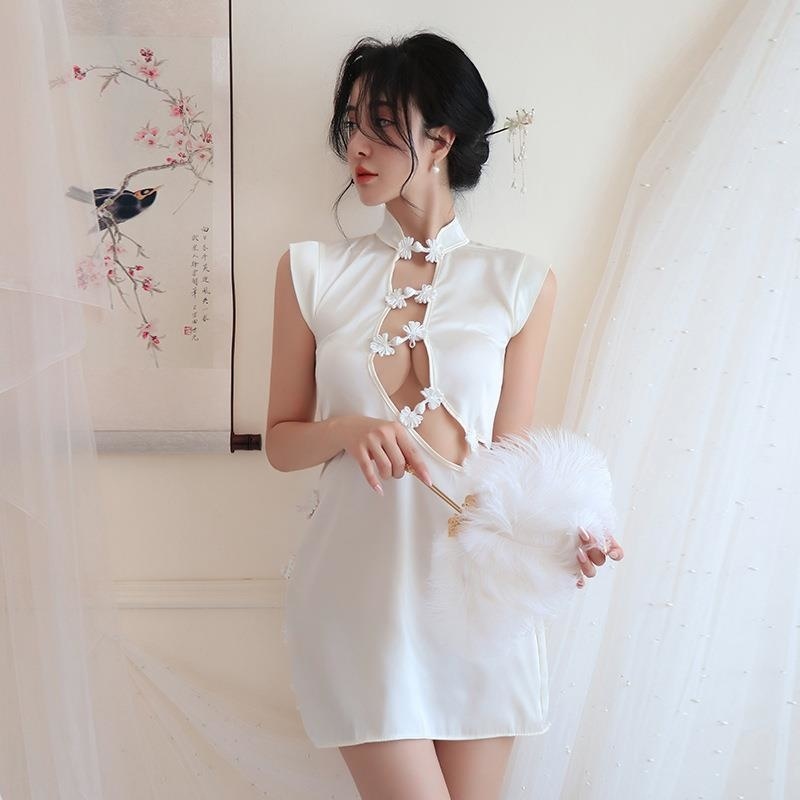 长夜漫漫情趣内衣女制服诱惑纯欲复古旗袍连衣裙性感床上套装1812高清大图