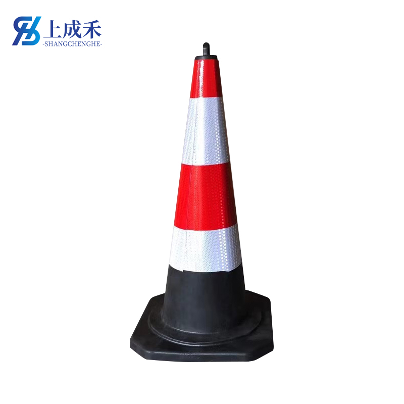 上成禾橡胶路锥6斤70cm/个高清大图