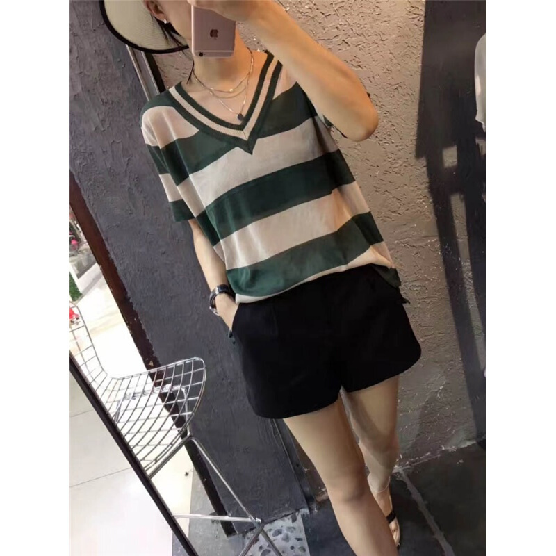 大码女装胖妹妹夏装新款胖mm腰粗遮肚子洋气显瘦短裤套装减龄藏肉