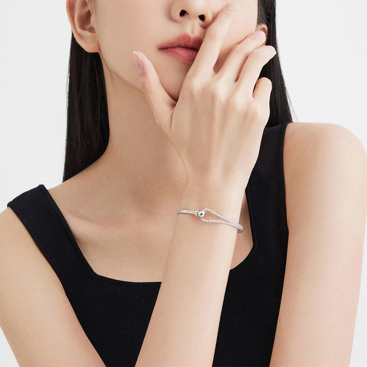 周大福ING KNOT诺系列大克重铂金手镯PT163647女友礼物高清大图