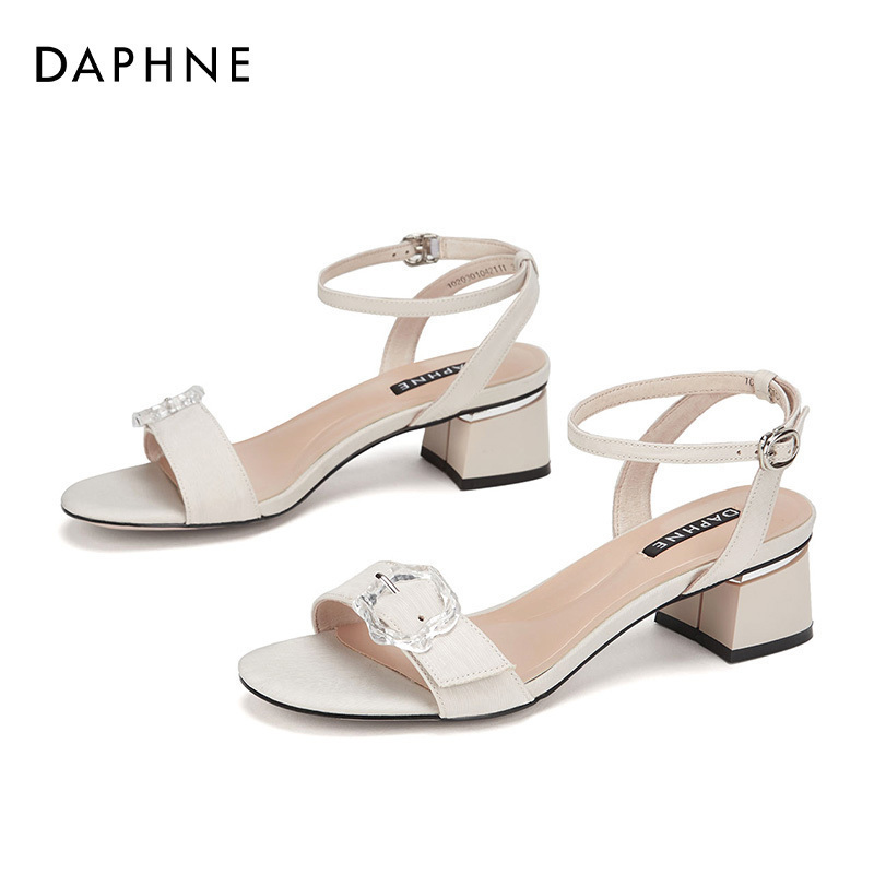 达芙妮一字带凉鞋女仙女风2021年新款夏天中跟粗跟学生百搭女鞋子