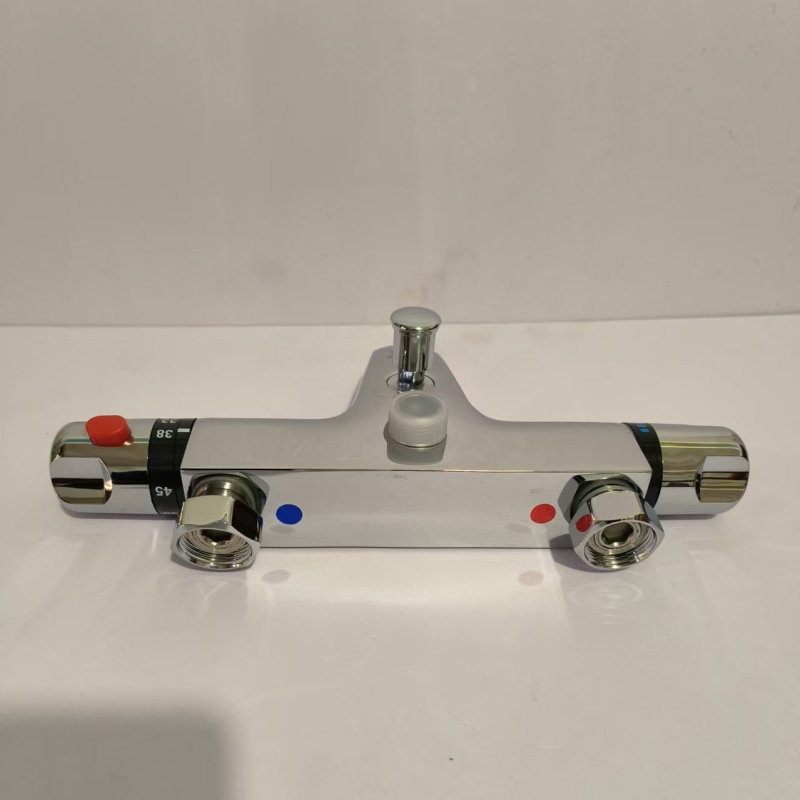 蔚珺暗装铜恒温混合阀淋浴花洒水龙头通用型个高清大图