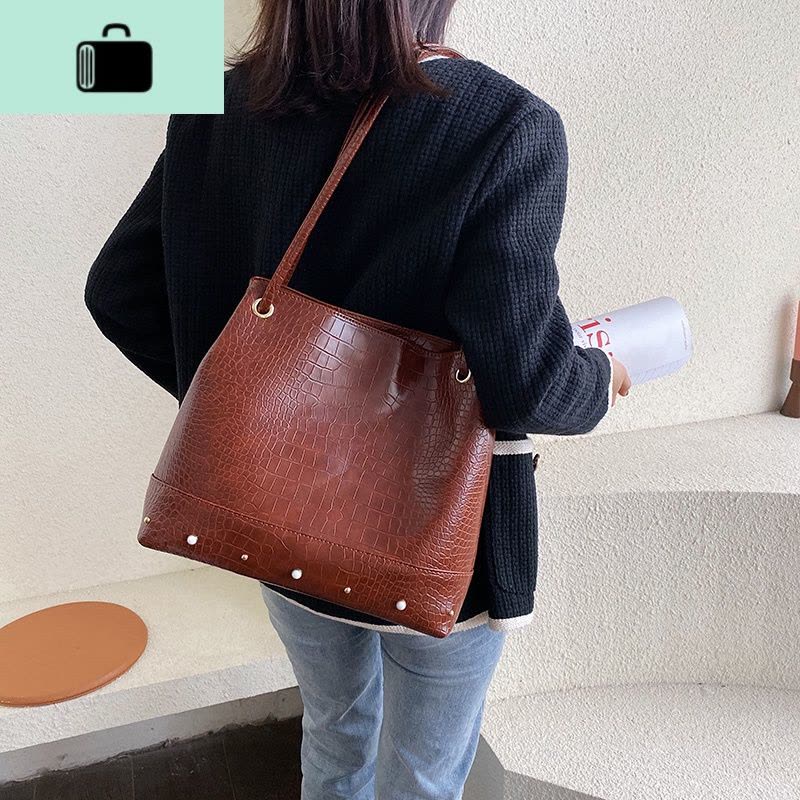 复古港风单肩包大包包女2020新款潮韩版女包质感斜挎包时尚水桶包NEW LAKE女斜挎包图片