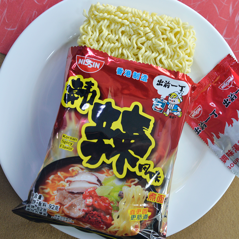 中国香港出前一丁方便面 韩辣味100g 方便速食泡面拉面办公室 熬夜 新品