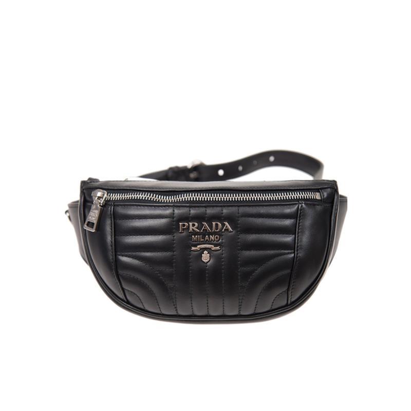 普拉达(PRADA)牛皮材质衍缝设计女士单肩包小巧便携潮酷百搭配饰