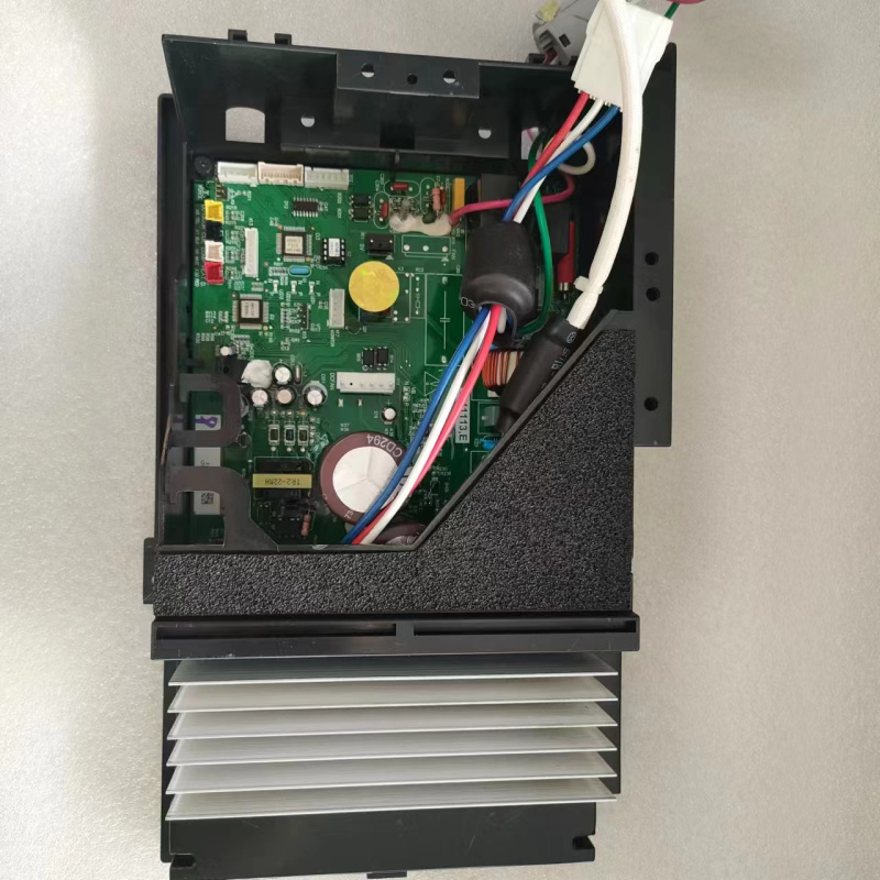 帮客材配 全新原件 P0970078963 惠而浦ISH- 35CR2 ISH- 35CC2 外机主板 收前验货高清大图
