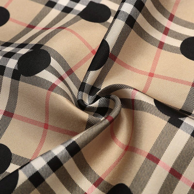 博柏利burberry男女同款桑蚕丝菱形丝巾围巾8069077