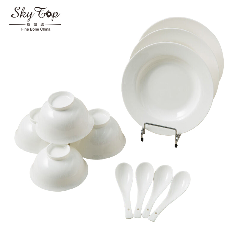 斯凯绨(Sky Top) 餐具套装陶瓷骨瓷碗盘碟纯白中式12头