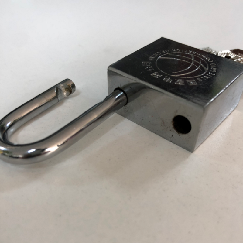 ZDET 叶片不锈刚 挂锁 40mm (单位:双)