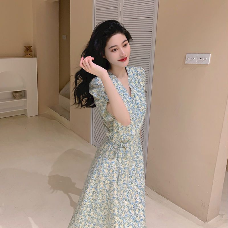 美动态大码女装小清新碎花连衣裙2022夏季新款胖MM系带收腰显瘦裙