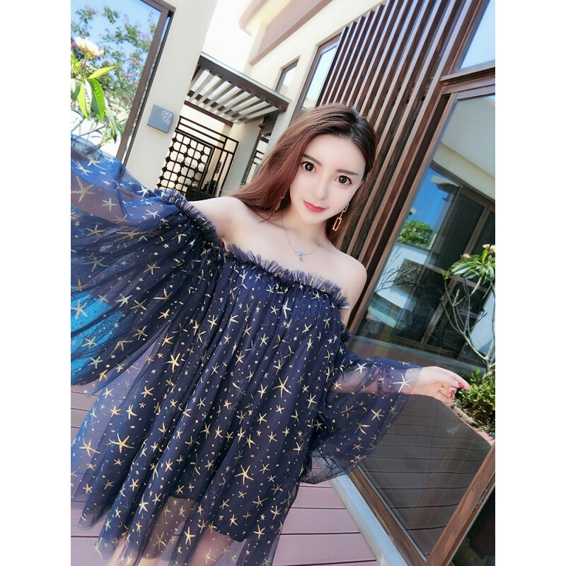 裙子女夏2018新款喇叭袖蓬蓬裙星星印花宽松一字领露肩网纱连衣裙深蓝色