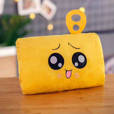 卡通皮卡丘捂熊可爱暖手抱枕情侣插手暖枕学生午睡趴趴枕 黄皮皮 35