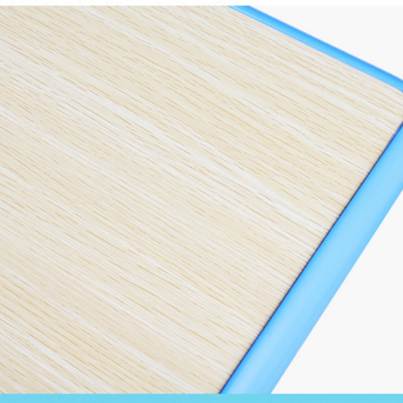 豫龙都课桌椅高清大图