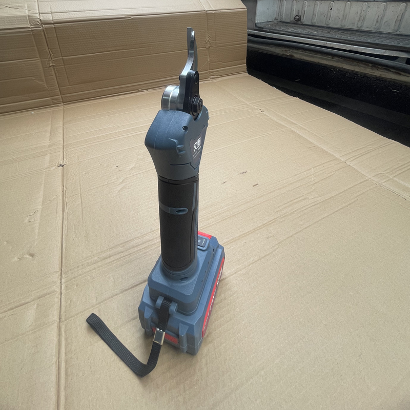 文野 充电式树枝剪果树剪108VF 修剪开口5.0(两电一充)/台高清大图